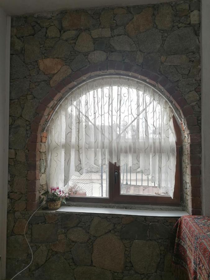 Лилянината Къща Kalofer Exterior foto